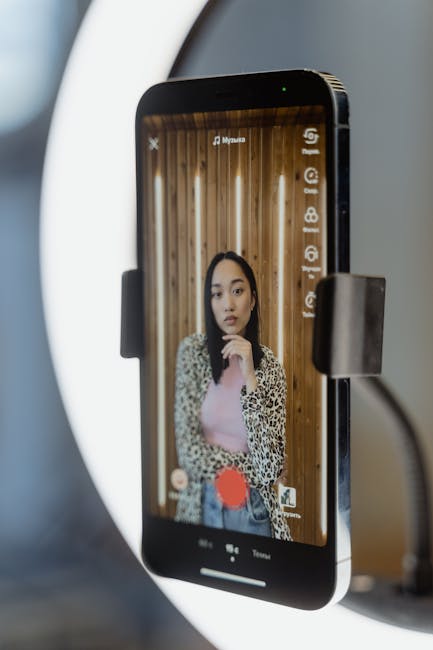 TikTok kayıt ekranı ve giriş seçenekleri