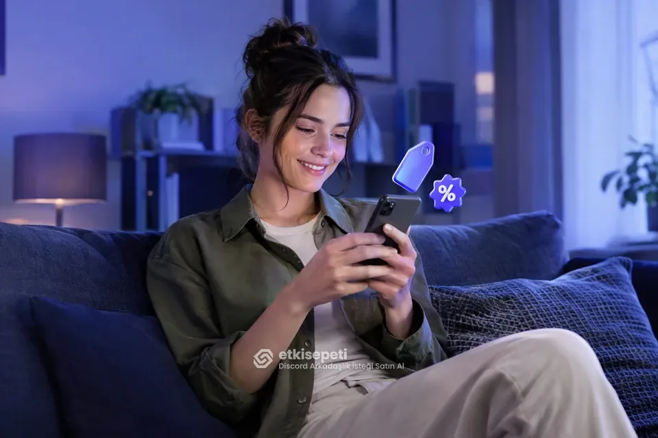 Discord Arkadaşlık İsteği paket fiyatlarını inceleyen bir kullanıcı